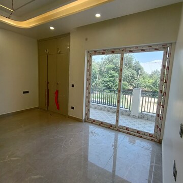 4 BHK Builder Floor For Sale in Sector 85