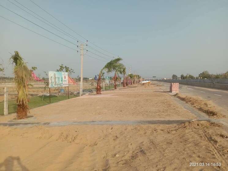 undefined, chhatikara  200 Sq.Yd. Plot In Chhatikara Vrindavan 9203603