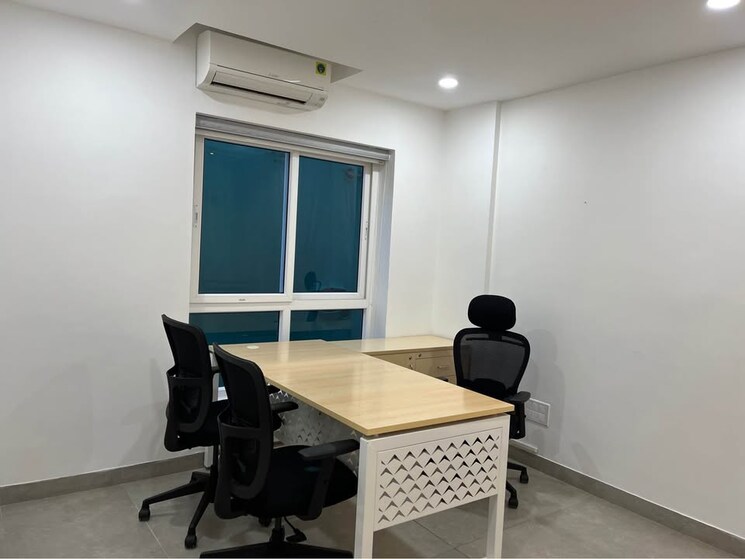Team Area, vijay nagar Commercial Office Space 4000 Sq.Ft. In Vijay Nagar Indore 9182491