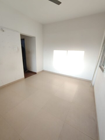 Room in 3 BHK Apartment at Soham Riveria, Anand Nagar – for Rent