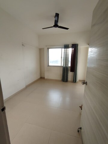 Room in 3 BHK Apartment at Soham Riveria, Anand Nagar – for Rent