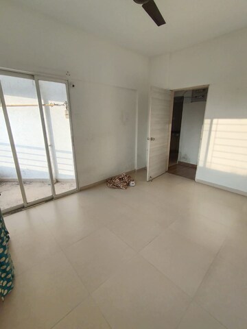 Room in 3 BHK Apartment at Soham Riveria, Anand Nagar – for Rent