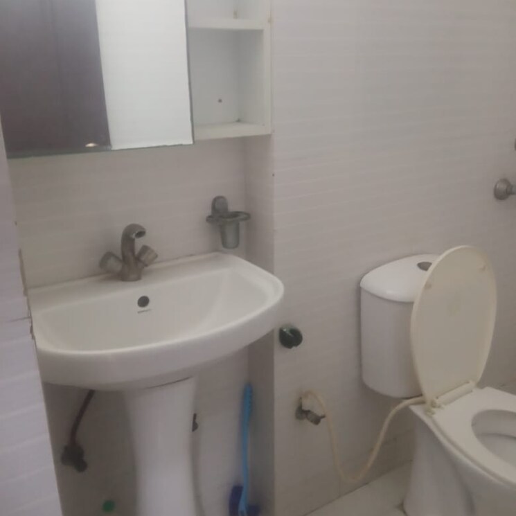 Bathroom, bptp-parkland-pride 3 Bedroom 1103 Sq.Ft. Apartment In Sector 77 Faridabad 9203682