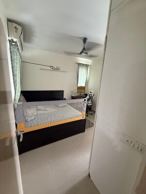 2 BHK Apartment For Rent in ILD Greens, Sector 37c