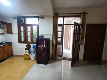 Living Room in 4 BHK Builder Floor at Surya CGHS, Sector 43 – for Rent
