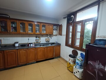 Kitchen in 4 BHK Builder Floor at Surya CGHS, Sector 43 – for Rent
