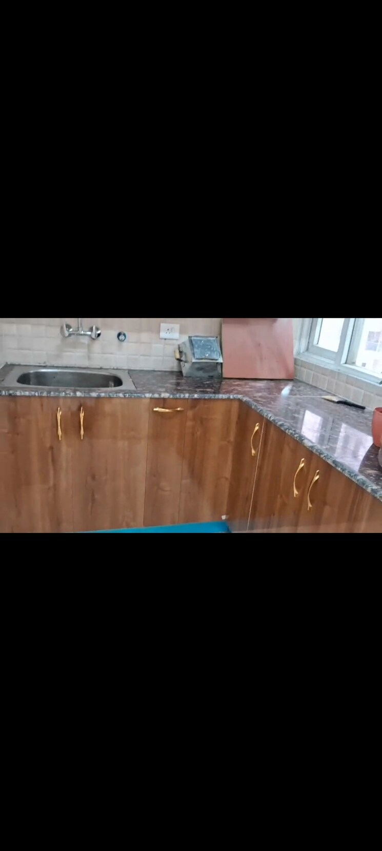 Kitchen, amrapali-dream-valley 2 Bedroom 920 Sq.Ft. Apartment In Tech Zone 4 Greater Noida Greater Noida 9203895