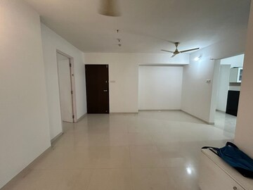 Room in 2 BHK Apartment at Fiama Residency, Ghodbunder Road – for Rent