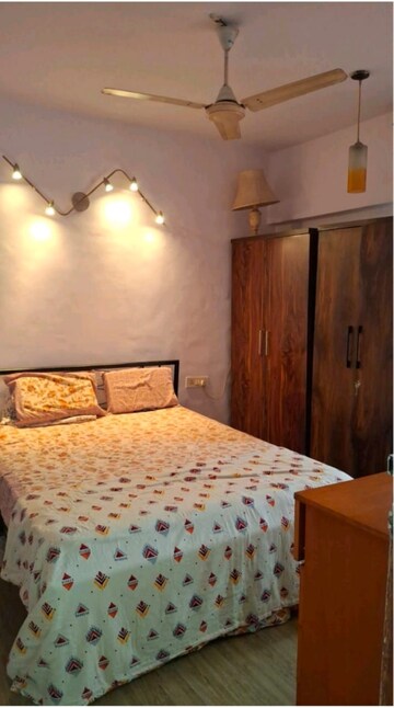 Bedroom in 1 BHK Apartment at Santacruz East – for Rent