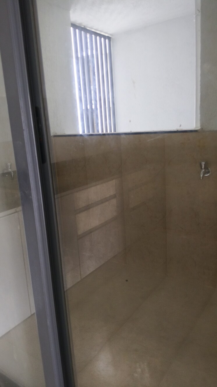 Bathroom, majestique-signature-towers 3 Bedroom 1197 Sq.Ft. Apartment In Balewadi Pune 9203757