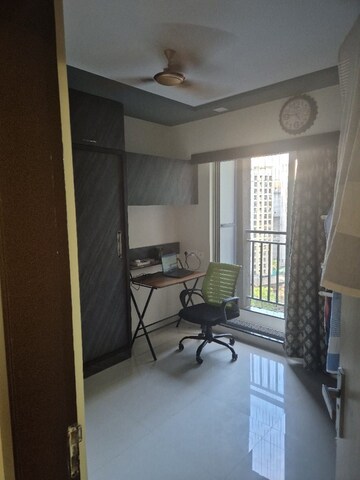 Master Bedroom in 2 BHK Apartment at Lalani Residency, Kavesar – for Rent
