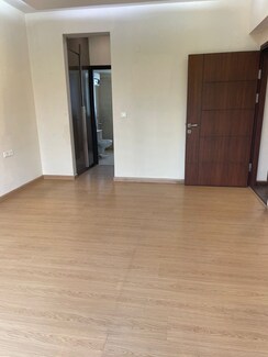 3 BHK + Servant Room,Study Room Apartment For Sale in Emaar The Palm Drive-The Premier Terraces