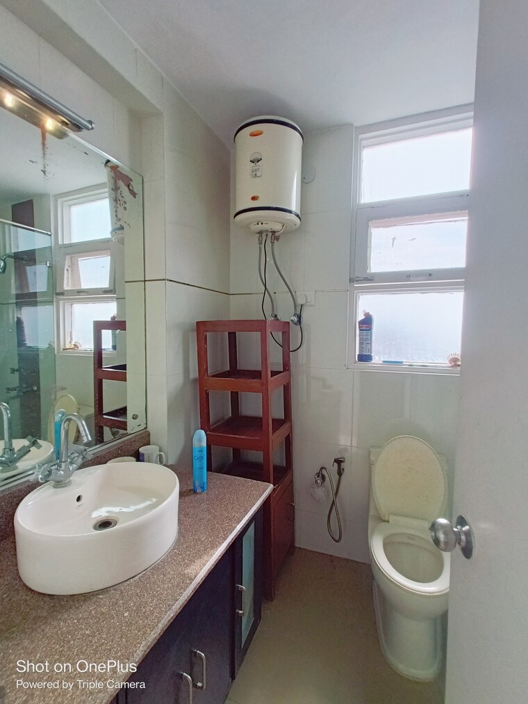 Bathroom, ansal-sushant-apartments 2 Bedroom 1200 Sq.Ft. Apartment In Sushant Lok I Gurgaon 9203820