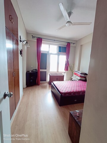 Bedroom in 2 BHK Apartment at Ansal Sushant Apartments, Sushant Lok I – for Rent