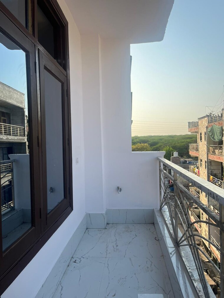 Balcony, saket 2 Bedroom 900 Sq.Ft. Builder Floor In Saket Delhi 9203831