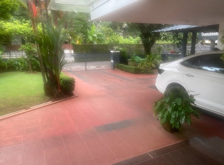 Garden, chembukkav 4 Bedroom 2600 Sq.Ft. Independent House In Chembukkav Thrissur 9203779