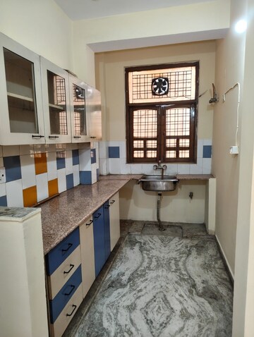 Kitchen in 2 BHK Builder Floor at Satyam Plaza, Sector 15 – for Rent
