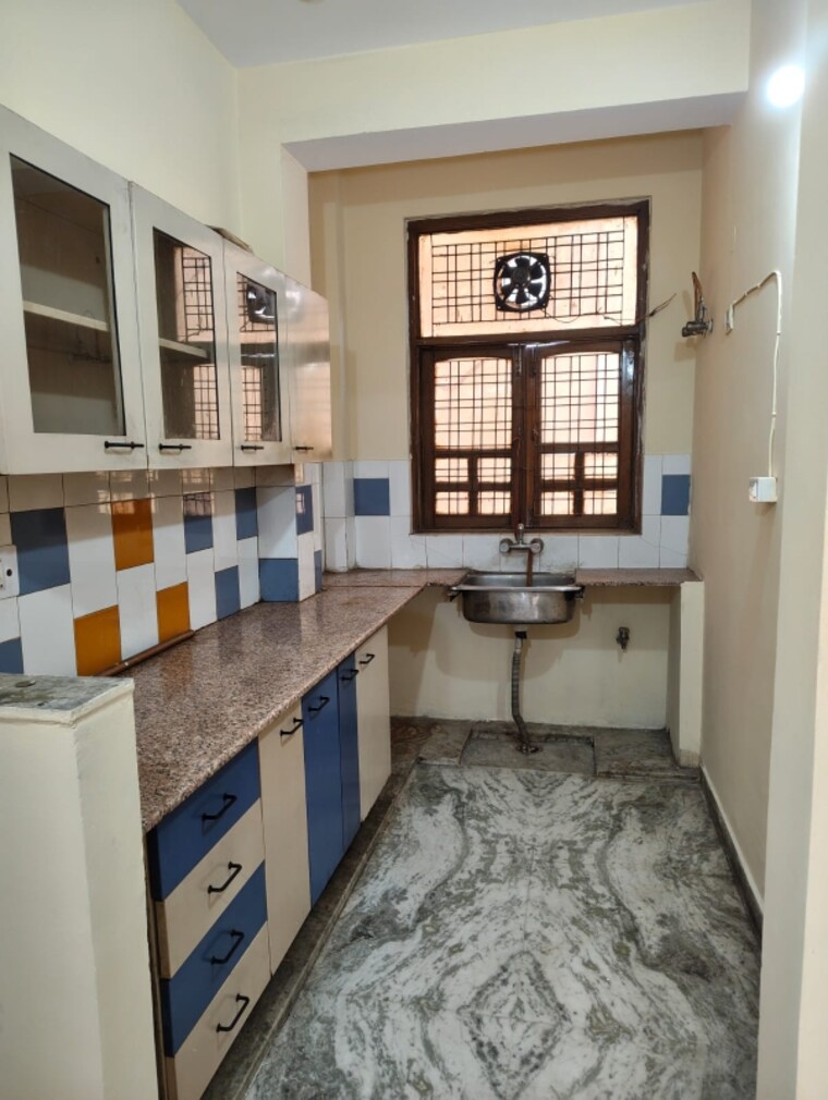 Kitchen, satyam-plaza 2 Bedroom 800 Sq.Ft. Builder Floor In Sector 15 Gurgaon 9203879