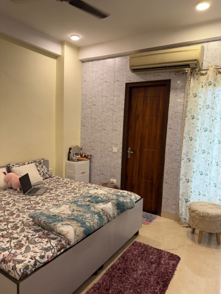Bedroom, milestone-32nd-avenue 3 Bedroom 1450 Sq.Ft. Builder Floor In Sector 15 Gurgaon 9203914