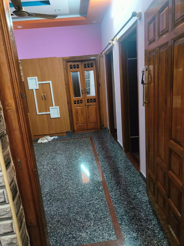 Bedroom, nri layout 3 Bedroom 1500 Sq.Ft. Builder Floor In Nri Layout Bangalore 9203931