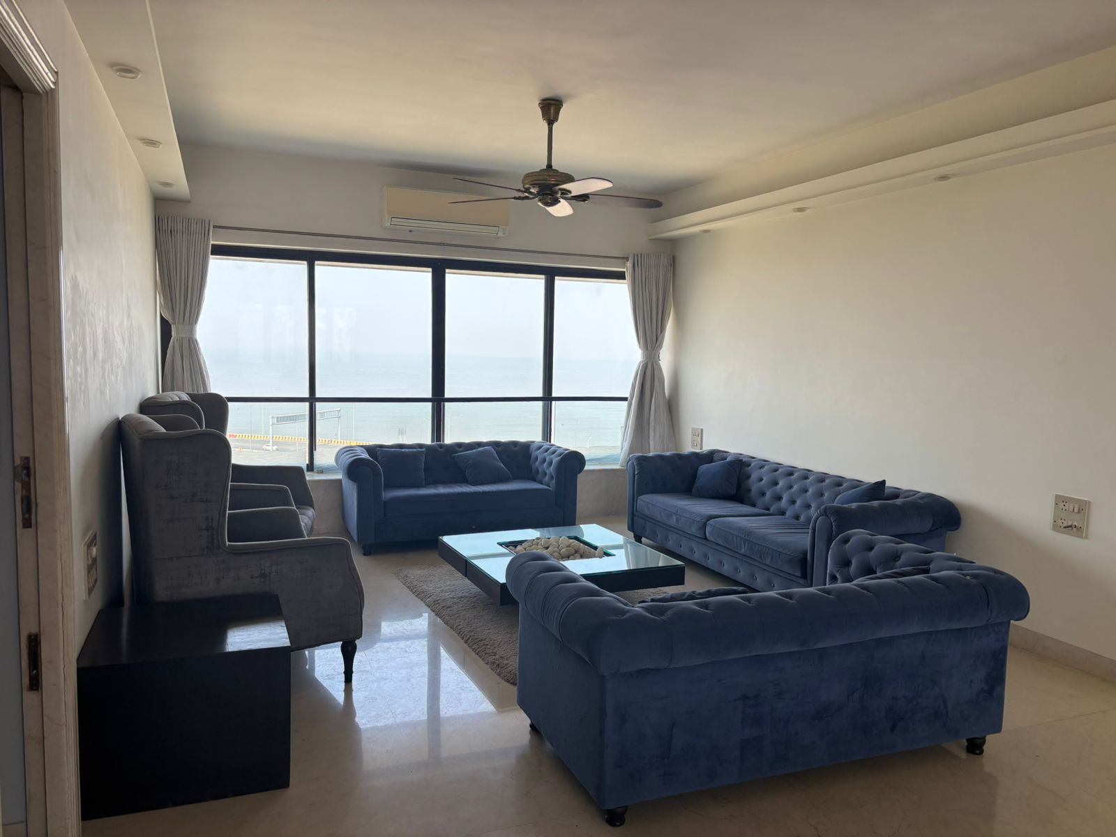 3 BHK + Pooja Room,Servant Room,Study Room,Extra Room Apartment For Rent in Shubhada Tower