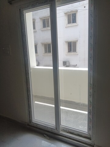 Room in 2 BHK Apartment at Narsingi – for Rent