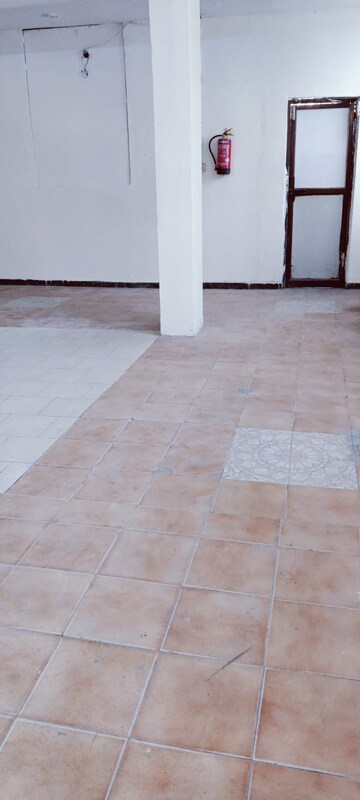 Room in  Industrial Plot at Sector 8 – for Rent