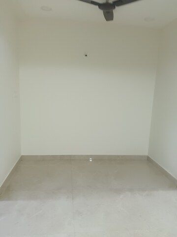 Room in 2 BHK Apartment at Narsingi – for Rent