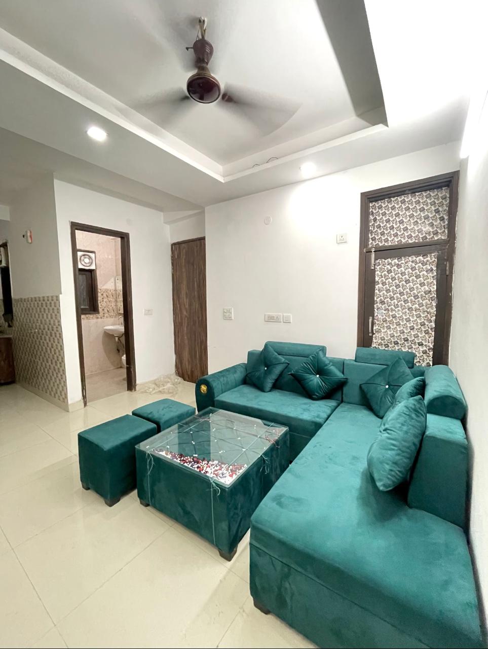 1 BHK Builder Floor For Rent in Freedom Fighters Enclave