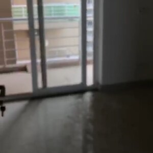 Room in 3 BHK Apartment at Capital The Residences 360, Sector 70a – for Rent