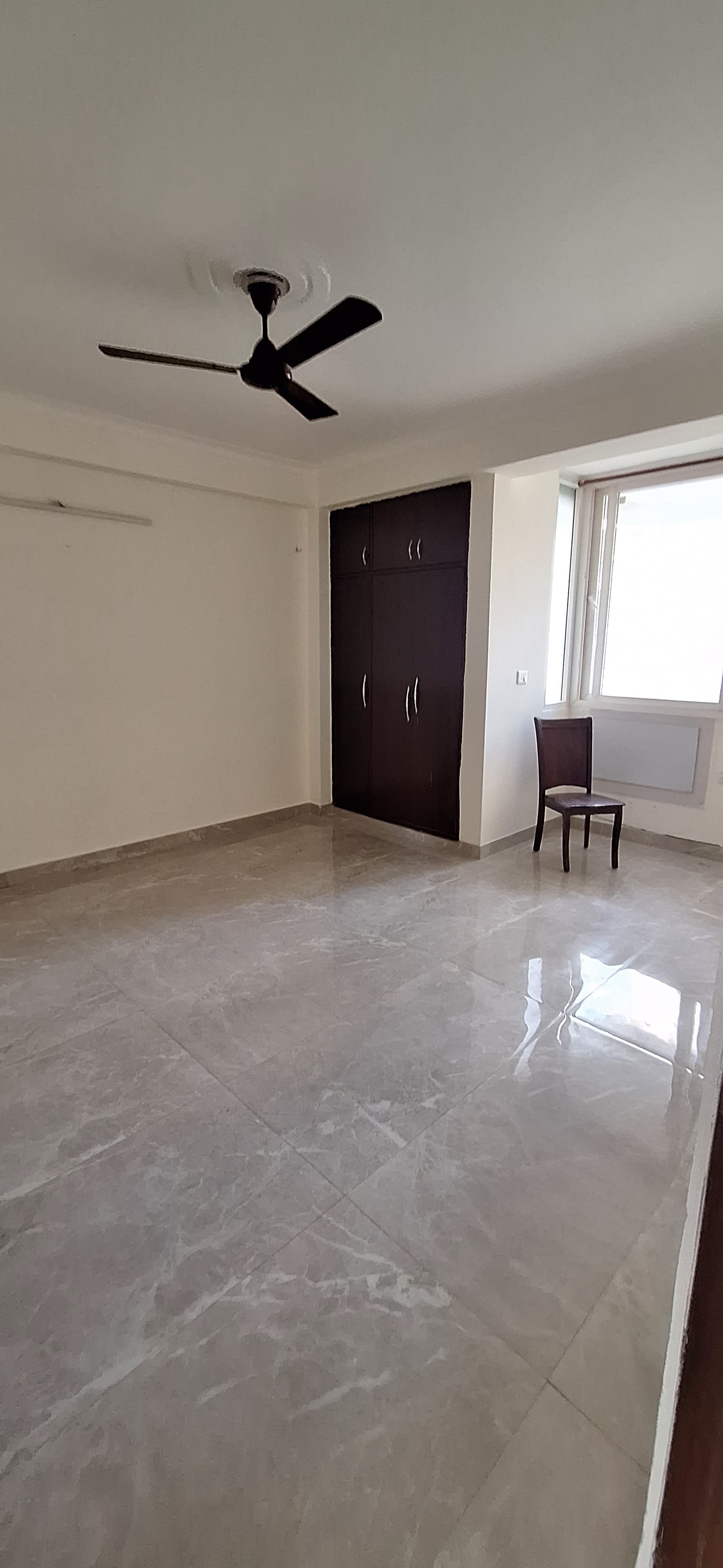 3 BHK + Servant Room Apartment For Rent in Sector 23 Dwarka