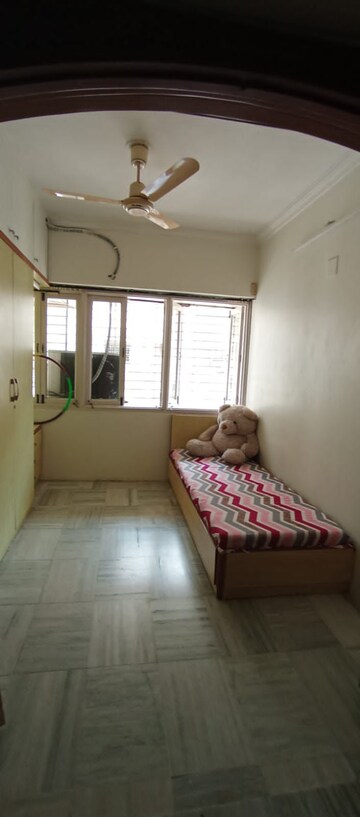 Bedroom in 3 BHK Apartment at Shyamal – for Rent