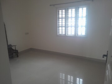 Room in 3 BHK Builder Floor at Ramamurthy Nagar – for Rent