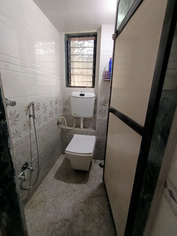 Bathroom in 1 BHK Apartment at Dombivli West – for Rent