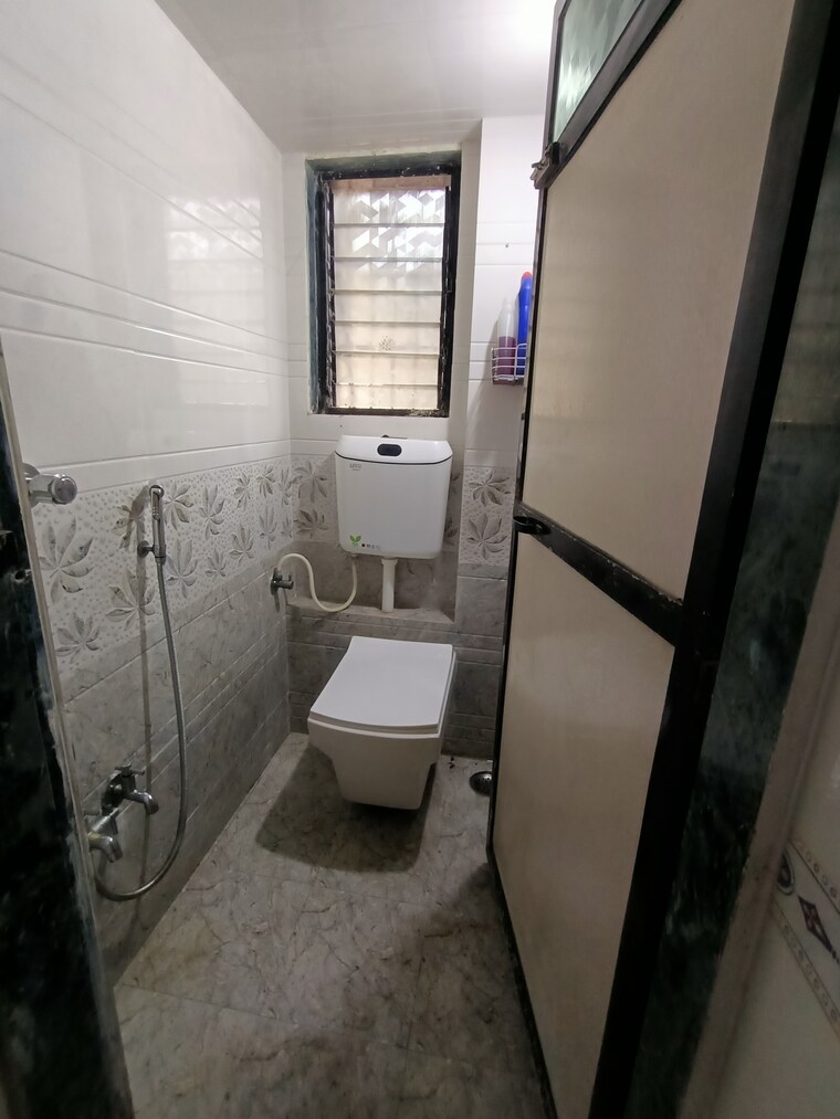 Bathroom, dombivli west 1 Bedroom 650 Sq.Ft. Apartment In Dombivli West Thane 9204332