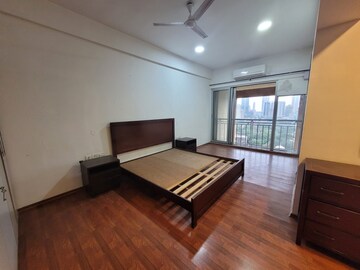 Bedroom in 3 BHK Apartment at Ashok Towers, Parel – for Rent
