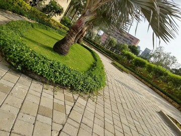  3 BHK Apartment at Oberoi Springs, Andheri West – for Rent