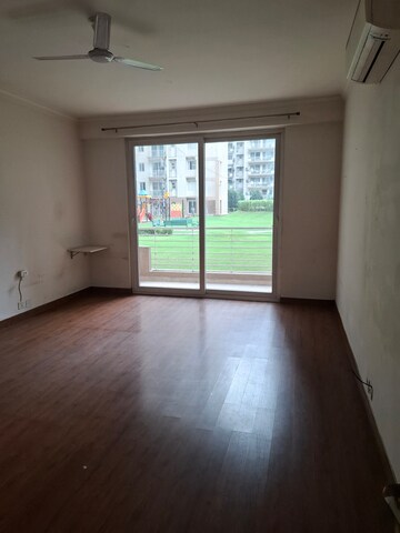 Room in 4 BHK Apartment at Tulip Ace, Sector 89 – for Rent