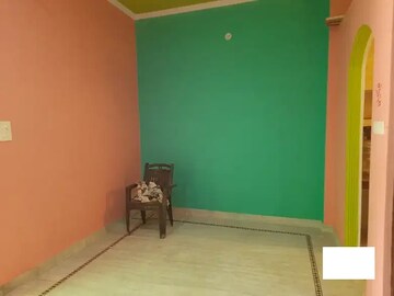 Room in 1 BHK Independent House at Roza Jalalpur – for Rent