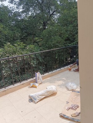 Master Bedroom in 3 BHK Builder Floor at Alaknanda – for Rent