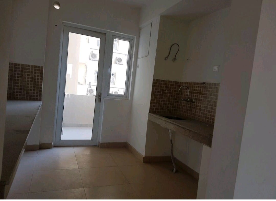 3 BHK + Servant Room Apartment For Sale in M3M Sky City