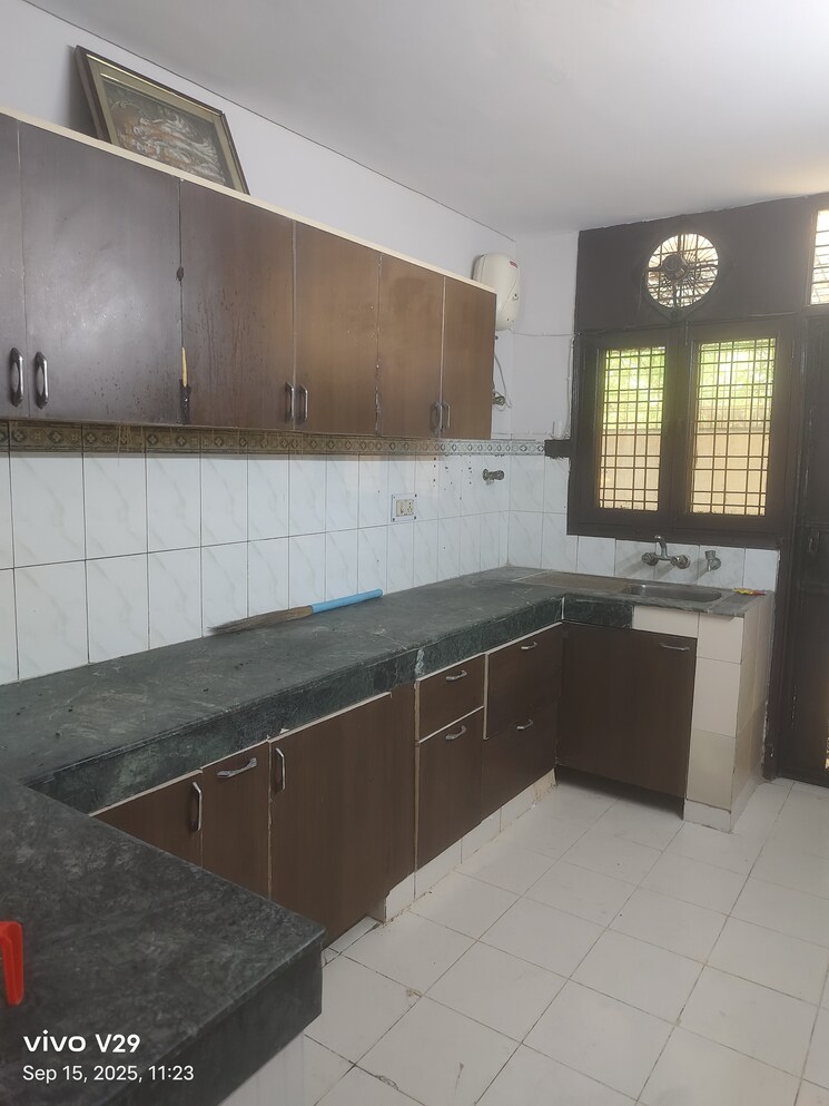 Kitchen, suncity-essel-tower 2 Bedroom 1087 Sq.Ft. Apartment In Sector 28 Gurgaon 9204506