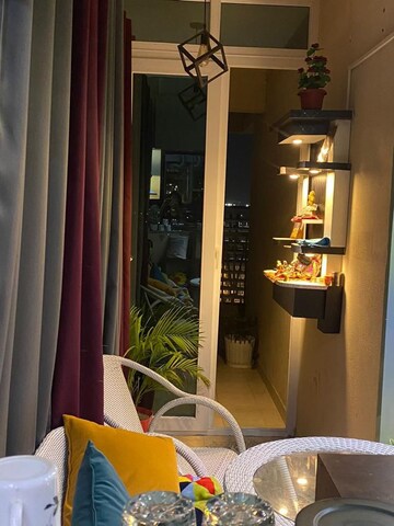 Furnished Amenities in 2 BHK Apartment at Gaur City 7th Avenue, Sector 4 Greater Noida – for Rent