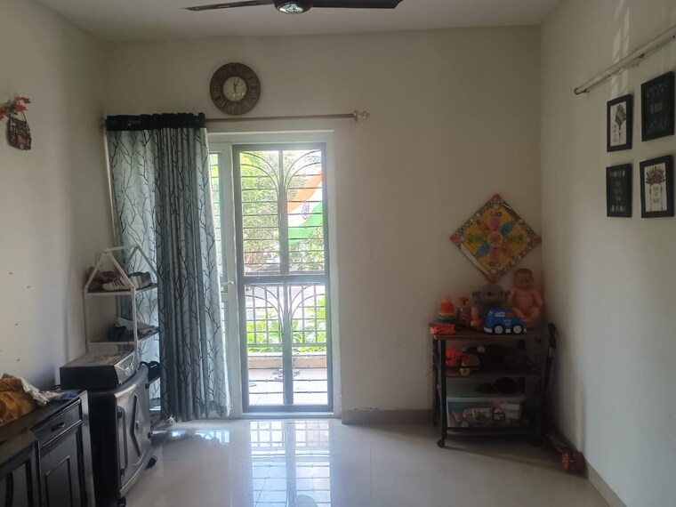 Living Room, bptp-park-elite-floors-sector-88 3 Bedroom 250 Sq.Yd. Builder Floor In Sector 88 Faridabad 9204564