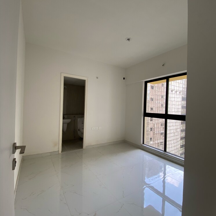 Room, runwal-gardens 1 Bedroom 437 Sq.Ft. Apartment In Bhadra Nagar Thane 9204640
