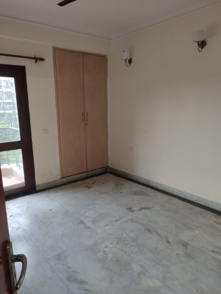 Room, rps-green-valley 2 Bedroom 1150 Sq.Ft. Apartment In Sector 42 Faridabad 9204633