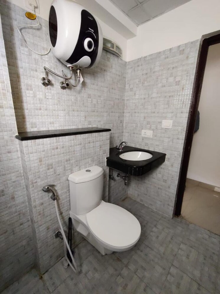 Bathroom, bbd-green-city 3.5 Bedroom 1780 Sq.Ft. Apartment In Gomti Nagar Lucknow 9204646