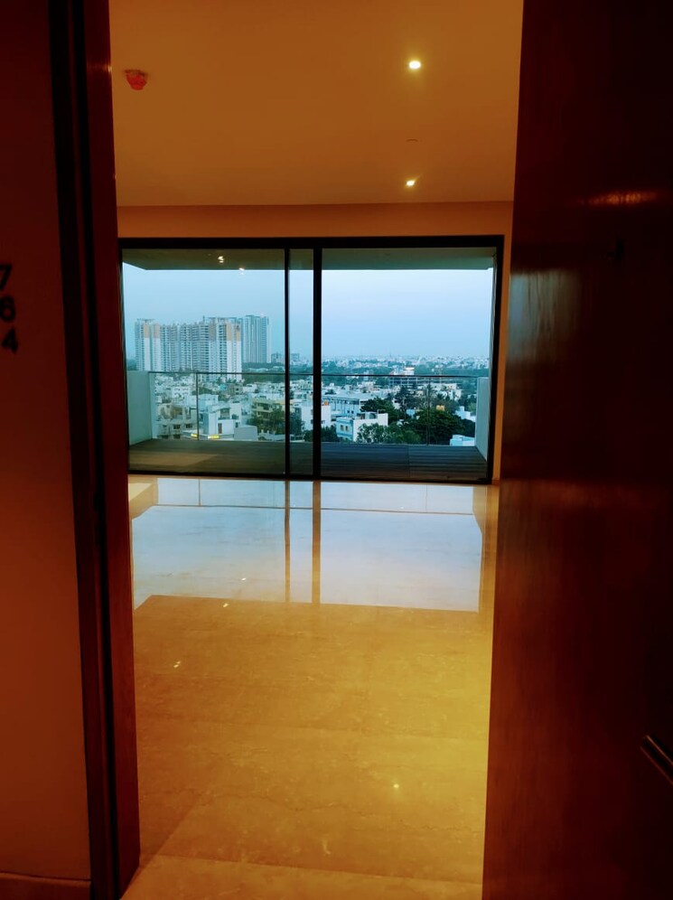 Room, embassy-lake-terrace 3 Bedroom 3947 Sq.Ft. Apartment In Hebbal Bangalore 9204663