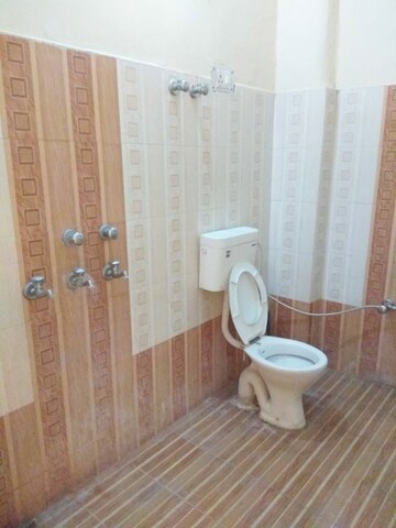 Bathroom in 2 BHK Independent House at Gomti Nagar – for Rent
