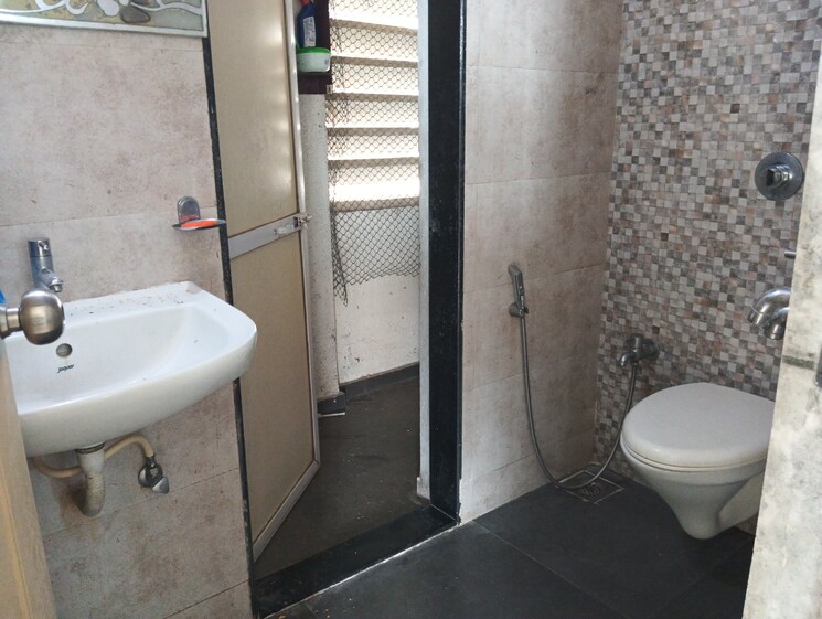 Bathroom, cosmos-classique 1 Bedroom 427 Sq.Ft. Apartment In Ghodbunder Road Thane 9204673